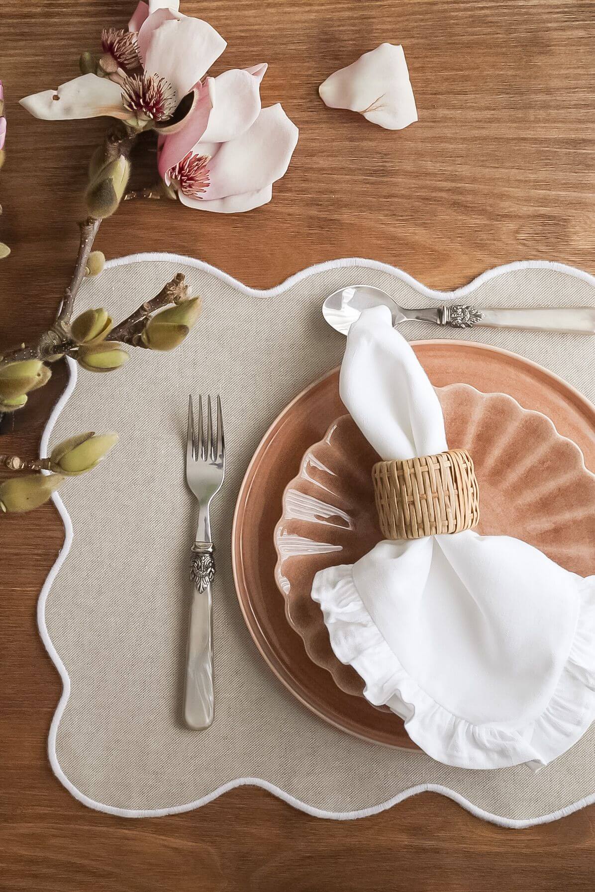 Scalloped linen placemat