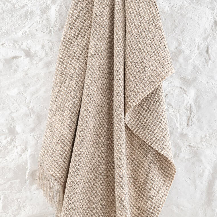 Boucle blanket