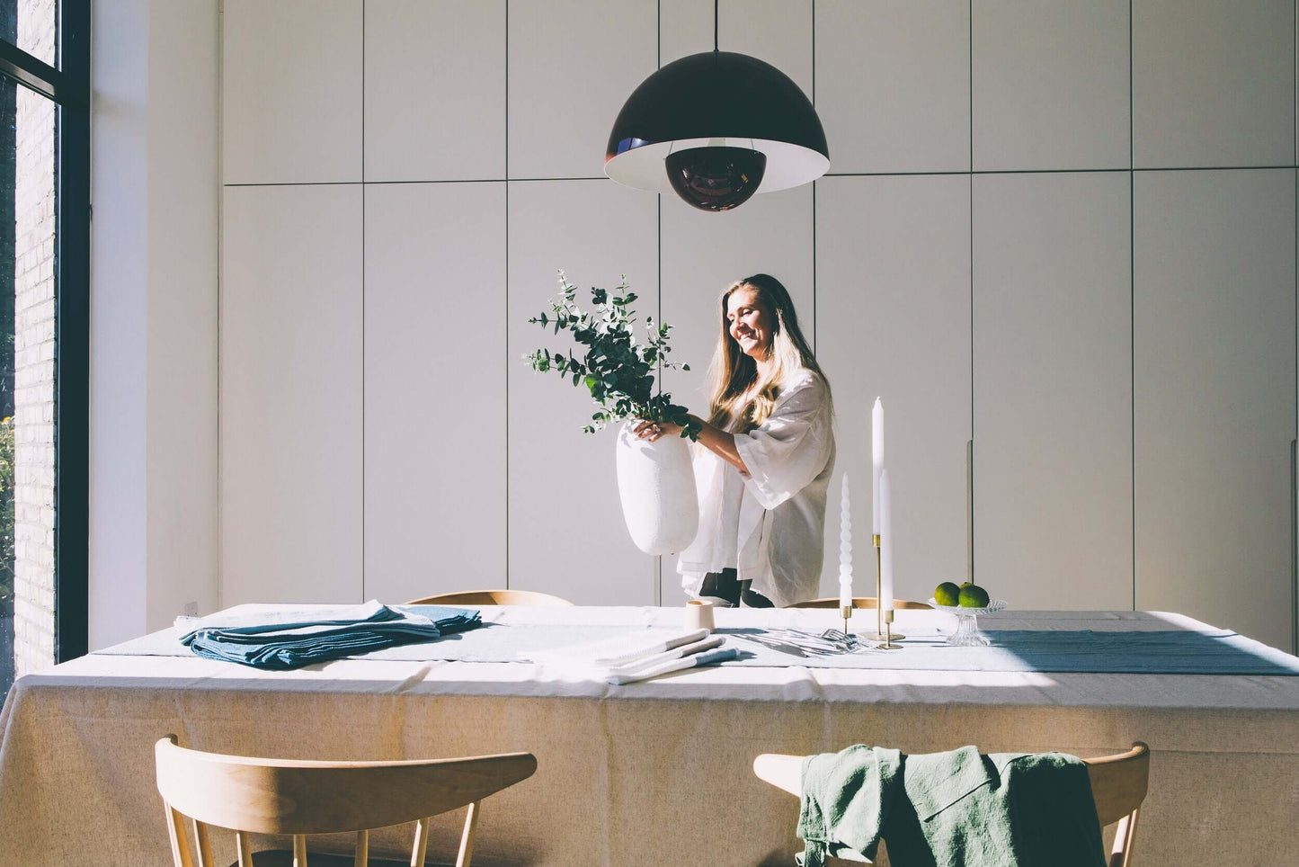 Linen table runner