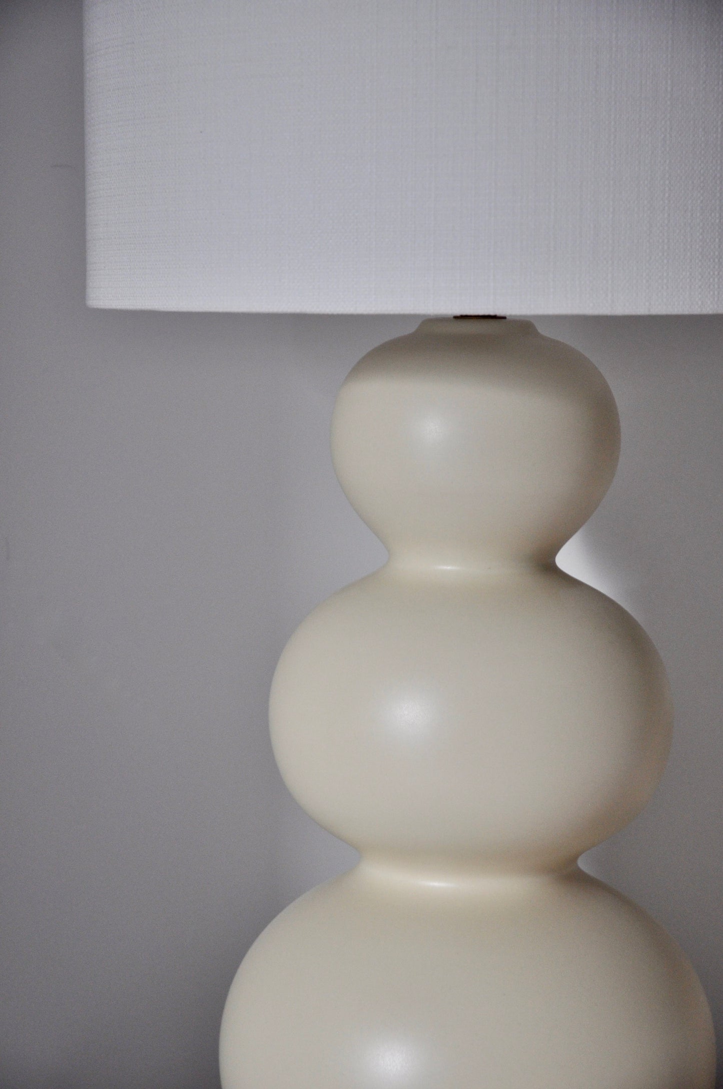 Triple Globe Ceramic Lamp- Matte Cream